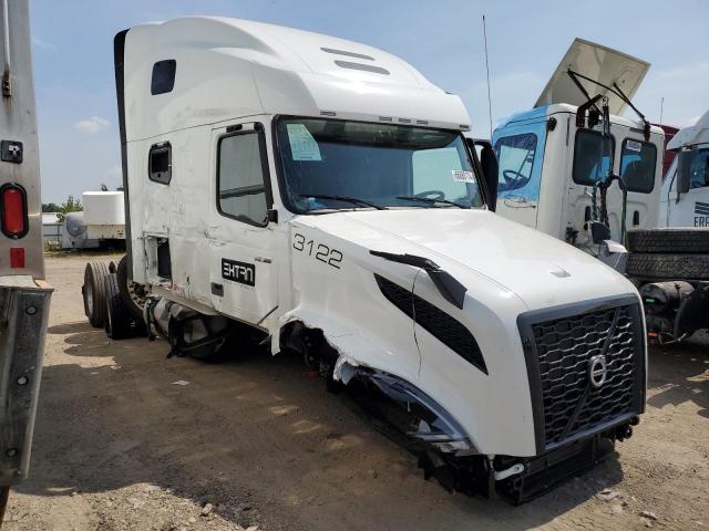  Salvage Volvo Vn
