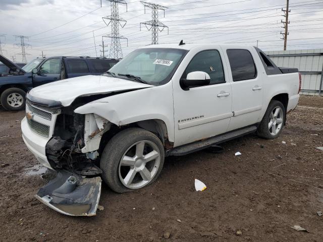  Salvage Chevrolet Avalanche