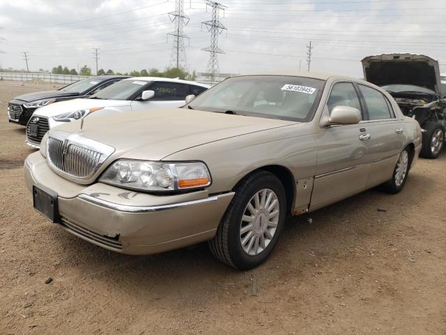  Salvage Lincoln Towncar