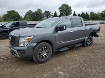 Salvage Nissan Titan