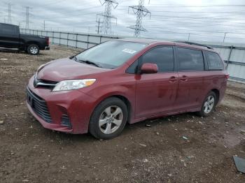  Salvage Toyota Sienna