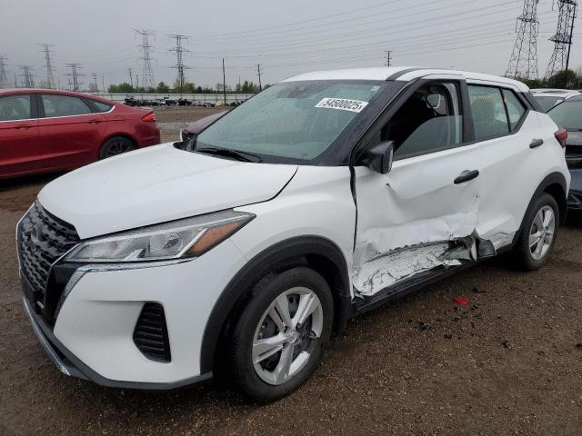  Salvage Nissan Kicks