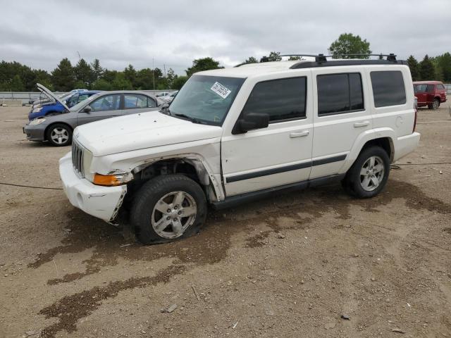  Salvage Jeep Commander