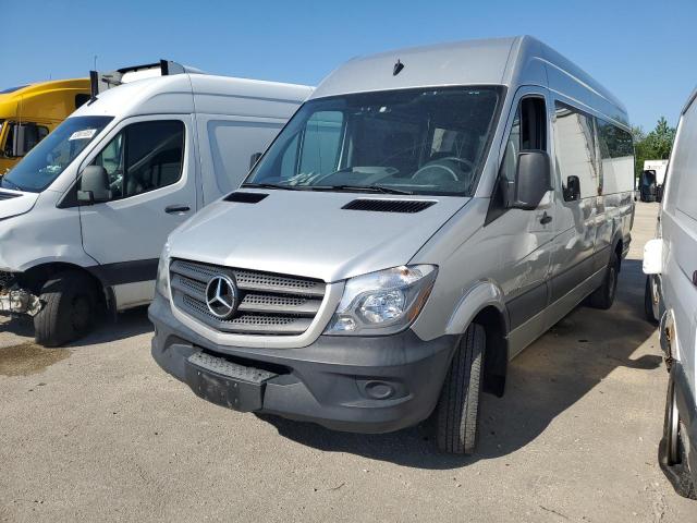  Salvage Mercedes-Benz Sprinter
