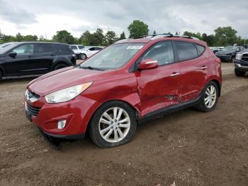  Salvage Hyundai TUCSON