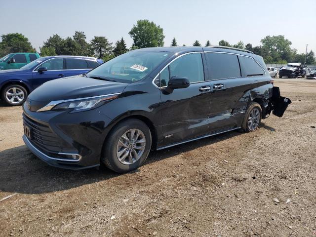 Salvage Toyota Sienna