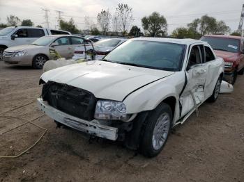  Salvage Chrysler 300
