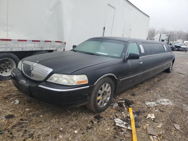  Salvage Lincoln Towncar
