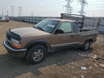 Salvage Chevrolet S-10