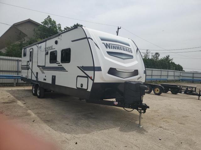  Salvage Winnebago Minnie
