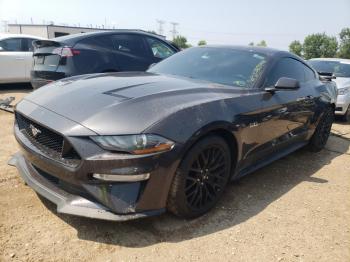  Salvage Ford Mustang