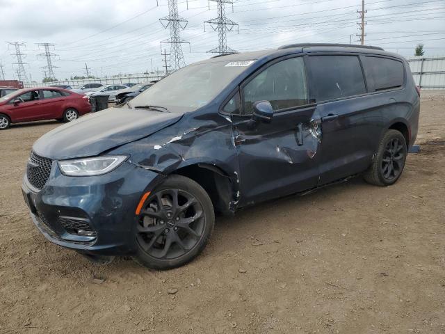  Salvage Chrysler Pacifica
