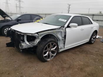  Salvage Chrysler 300