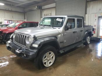 Salvage Jeep Gladiator