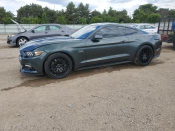  Salvage Ford Mustang