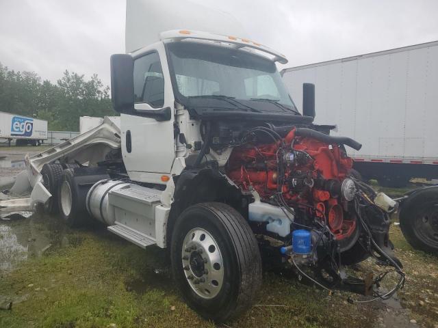  Salvage International Lt625
