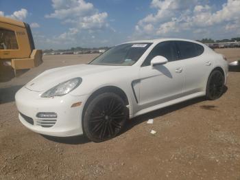 Salvage Porsche Panamera