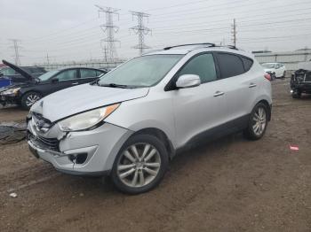  Salvage Hyundai TUCSON
