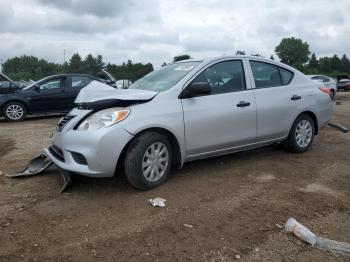  Salvage Nissan Versa