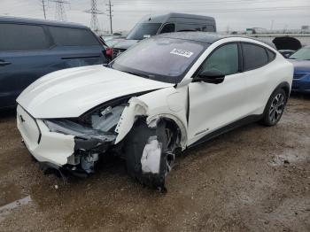  Salvage Ford Mustang