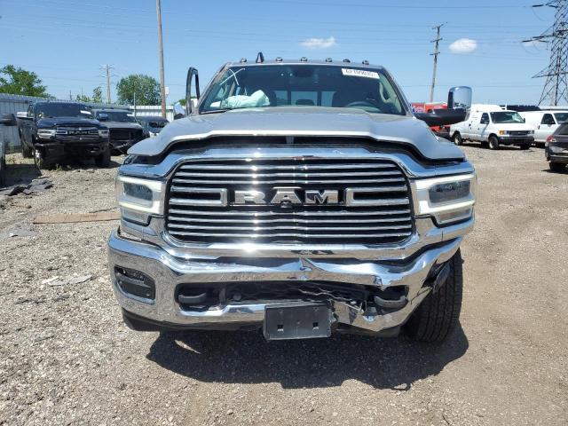 Ram 3500 Laramie Image 3