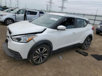  Salvage Nissan Kicks