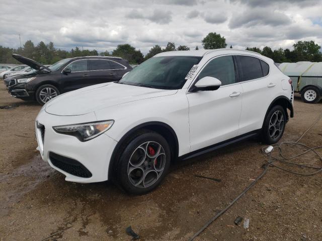  Salvage Alfa Romeo Stelvio