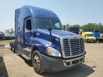  Salvage Freightliner Cascadia