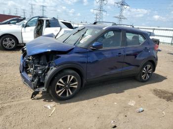  Salvage Nissan Kicks
