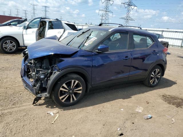  Salvage Nissan Kicks