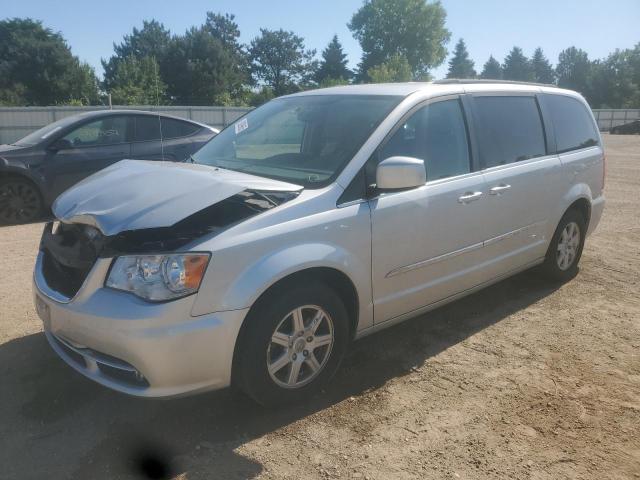  Salvage Chrysler Minivan