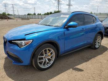  Salvage Alfa Romeo Stelvio