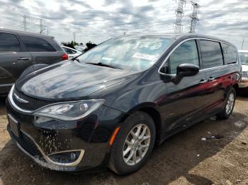  Salvage Chrysler Pacifica