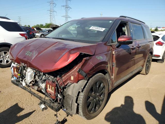  Salvage Kia Carnival