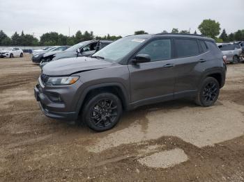 Salvage Jeep Compass