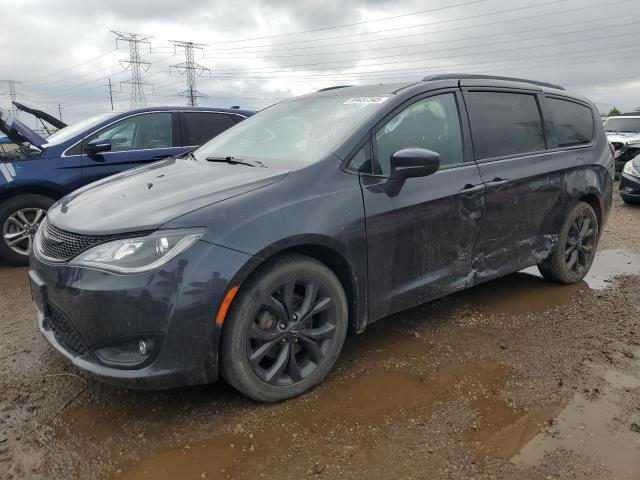  Salvage Chrysler Pacifica