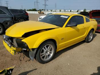  Salvage Ford Mustang