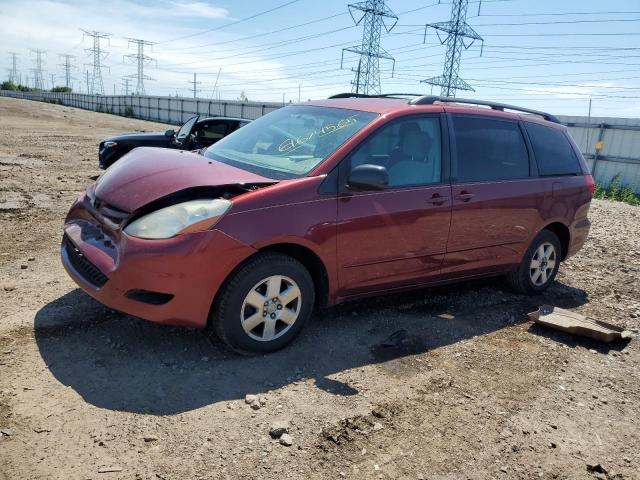  Salvage Toyota Sienna