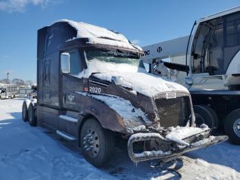  Salvage Freightliner Cascadia 1