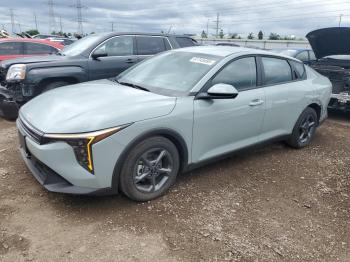  Salvage Kia K4 Lx