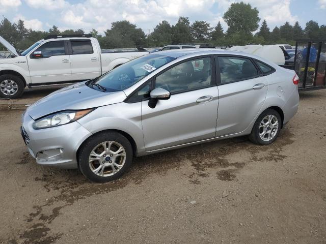  Salvage Ford Fiesta