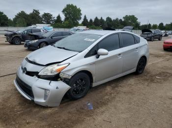  Salvage Toyota Prius