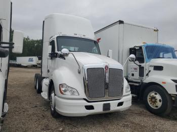  Salvage Kenworth T680