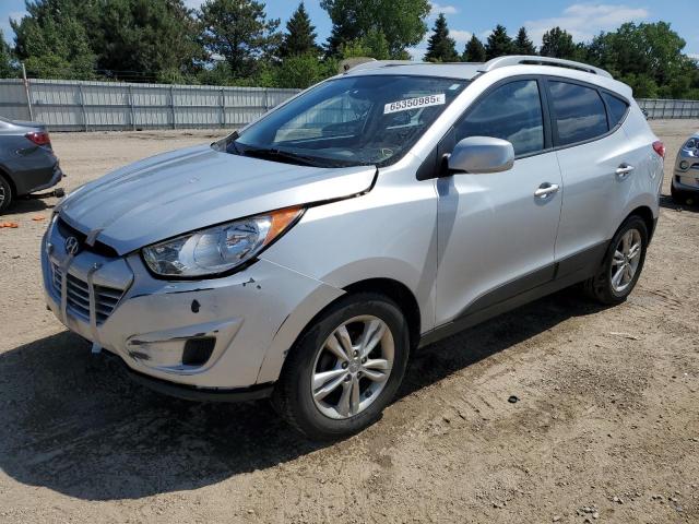  Salvage Hyundai TUCSON