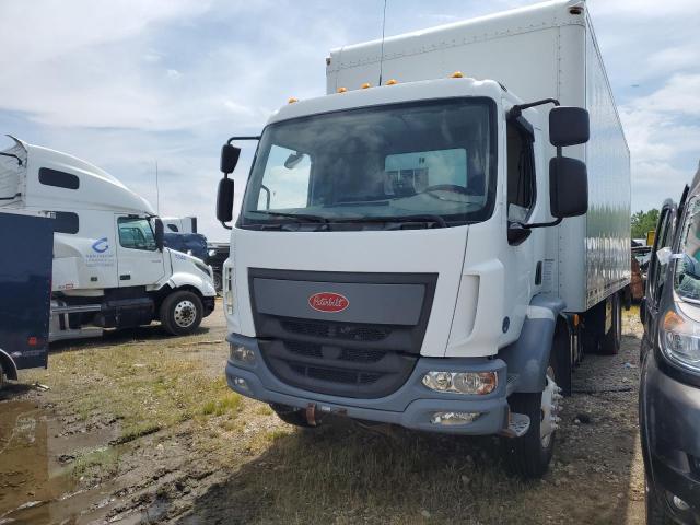  Salvage Peterbilt 220