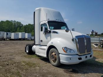  Salvage Kenworth T680