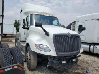  Salvage International Lt625