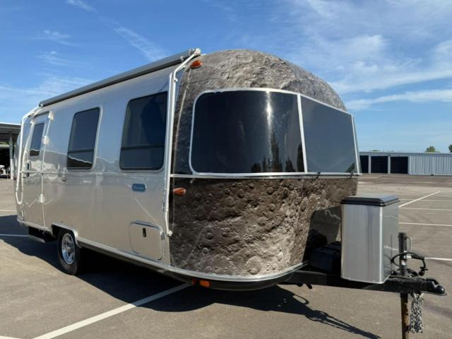  Salvage Airstream Bambi 22fb