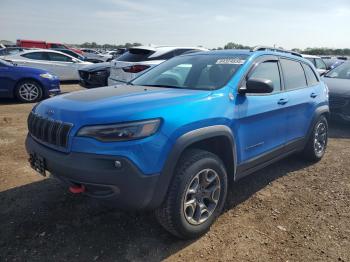  Salvage Jeep Cherokee