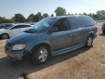  Salvage Dodge Caravan